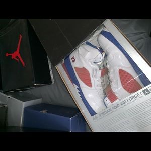 AJF1 retro 5 pistons colorway fusion